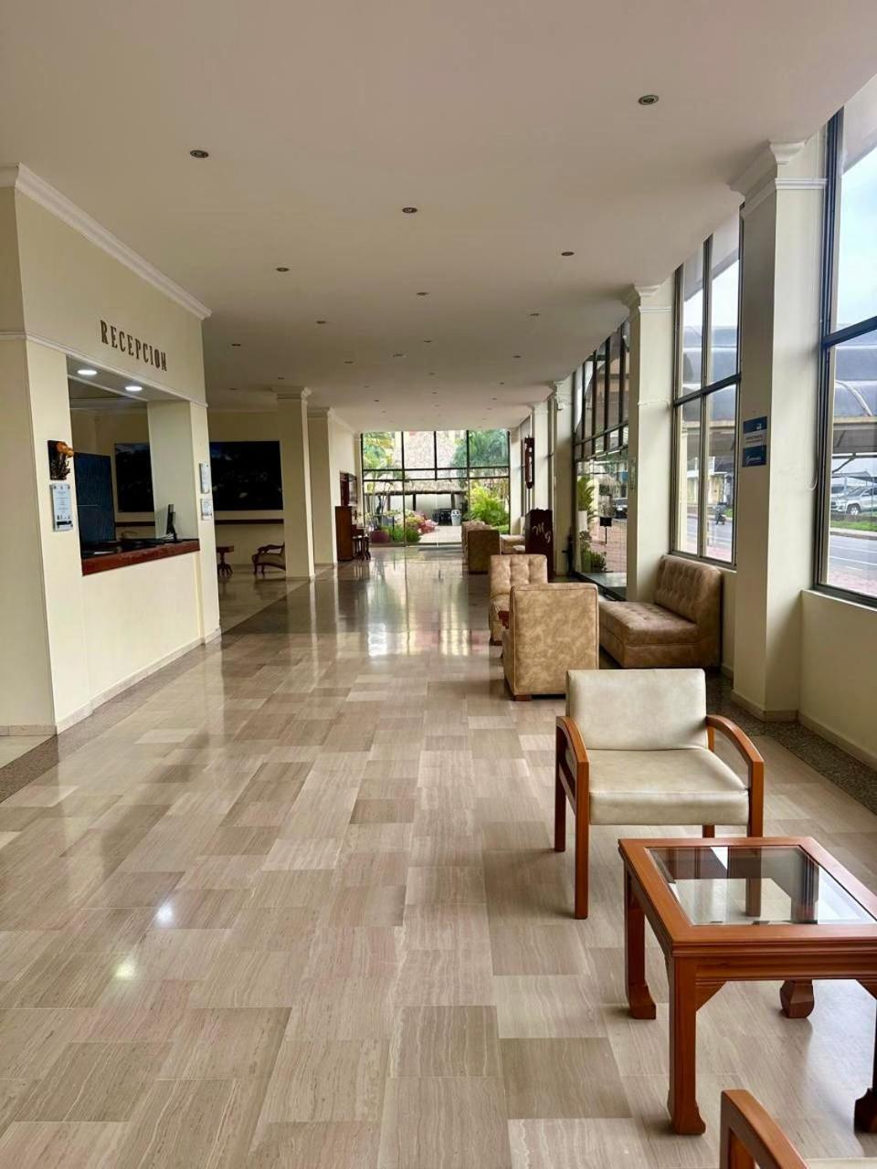 Hotel Maria Gloria Villavicencio Eksteriør bilde