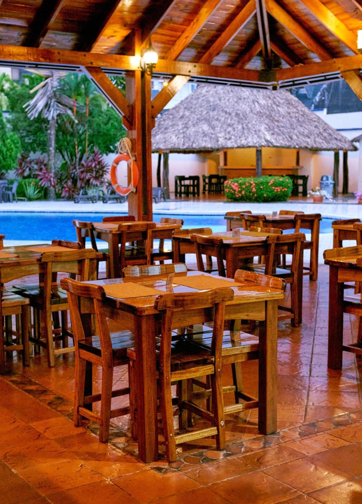 Hotel Maria Gloria Villavicencio Eksteriør bilde